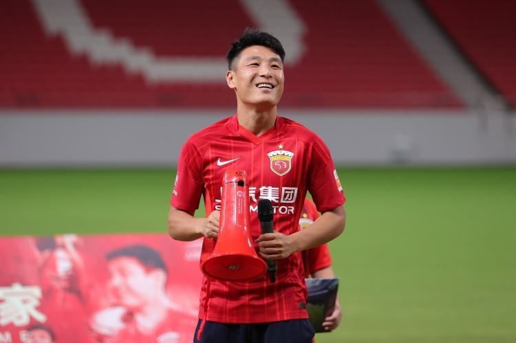我们经常谈论我们仍然需要继续努力，但我看到我们是如何逼抢热刺，对阵利物浦，甚至对阵切尔西也是如此。